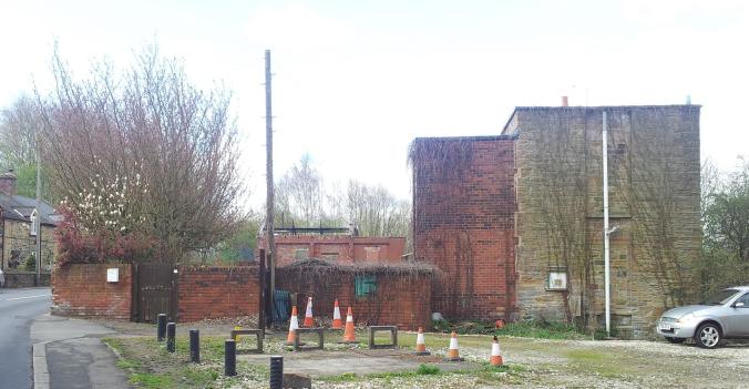 20150411_winter_pump_house